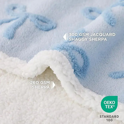Lesure Waterproof Pet Blanket for Dogs & Cats -Sided Jacquard Shag & Sherpa Fleece Blanket for Pets and Humans, 3D Textured Cloud Pattern, Machine Washable, Durable & Portable, Soft Couch Protector